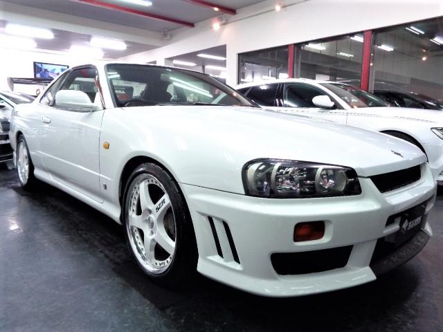 25GTターボニスモマフラ車高調18AWニスモ300kメータ(2枚目)