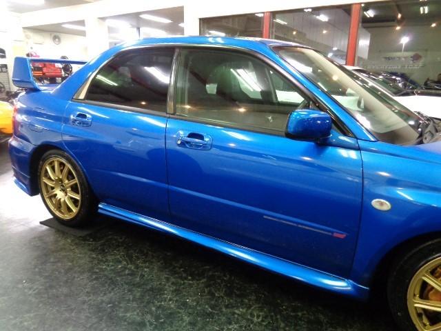 インプレッサ ＷＲＸ　ＳＴｉ　ＷＲブルーカラーＳＴＩフルエアロＥＪ２０ＢＯＸＥＲターボエンジン６ＭＴ４ＷＤステンＳＴＩマフラーＳＴＩ足回りブレンボキャリパーＤＣデフコントロールＢＢＳアルミ追加メーターＨＤＤナビＴベルト交換済（20枚目）