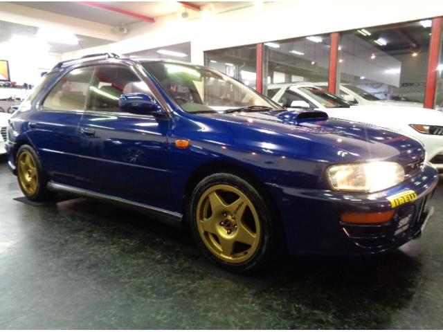 インプレッサスポーツワゴン ＷＲＸ　ＳＴｉバージョンＩＩ　５５５　１００台限定車ＥＪ２０ＢＯＸＥＲターボエンジン５ＭＴ４ＷＤ柿本マフラーＳＴＩタワーバー限定スポーツブルーカラーＳＴＩエアロスピードラインＡＷアンダーカバーＮＡＲＤＩステアナビＴＶ２オーナＴベルト交換済（14枚目）