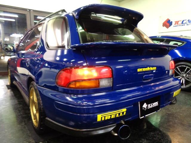 インプレッサスポーツワゴン ＷＲＸ　ＳＴｉバージョンＩＩ　５５５　１００台限定車ＥＪ２０ＢＯＸＥＲターボエンジン５ＭＴ４ＷＤ柿本マフラーＳＴＩタワーバー限定スポーツブルーカラーＳＴＩエアロスピードラインＡＷアンダーカバーＮＡＲＤＩステアナビＴＶ２オーナＴベルト交換済（17枚目）