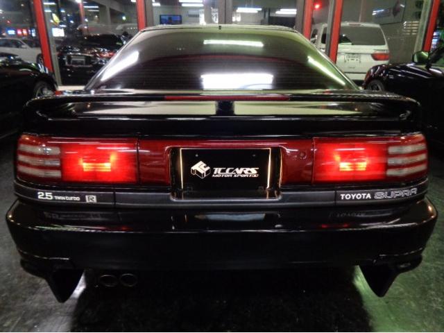 スープラ ２．５ＧＴツインターボＲ　ターボＡ仕様フルエアロノーマルルーフ１ＪＺ－ＧＴＥツインターボエンジン純正５ＭＴ専用２本出しマフラービルシュタインアルミラジエターレカロシートターボＲアルミリトラクタブルＬＥＤライトＴベルト交換済（10枚目）