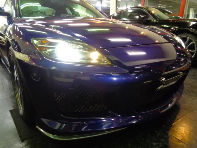 ＲＸ－８ タイプＳ　ＢＬＩＴＺスーパーチャージャーＲＥＮＥＳＩＳロータリーエンジン６ＭＴミッションＲマジックマフラーＭＡＺＤＡＳＰＥＥＤエアロ足回りＰ１アルミＳＢＣ黒赤レザーシートＢＯＳＥサウンドナビＳＲ走行３万ｋｍ台（6枚目）