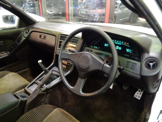 ソアラ ２．０ＧＴ－ツインターボ　１Ｇ－ＧＴＥＵツインターボエンジン純正５ＭＴミッションＨＫＳマフラー純正アルミホイールトランクスポイラーオリジナルインテリアＤ席電動サポートシートデジパネメーターノーマル車タイミングベルト交換済（24枚目）