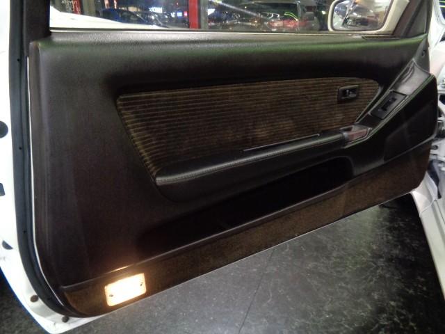 ソアラ ２．０ＧＴ－ツインターボ　１Ｇ－ＧＴＥＵツインターボエンジン純正５ＭＴミッションＨＫＳマフラー純正アルミホイールトランクスポイラーオリジナルインテリアＤ席電動サポートシートデジパネメーターノーマル車タイミングベルト交換済（35枚目）