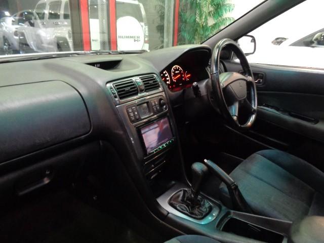 レグナム ＶＲ－４タイプＳ　最終型ギャラクシーホワイトパールカラーフルエアロ６Ａ１３Ｖ６ツインターボエンジン２８０ＰＳ純正５ＭＴ４ＷＤ専用大口径マフラータワーバー専用オーバーフェンダーＥＮＫＥＩアルミＮＡＲＤＩステアナビＴＶ（24枚目）