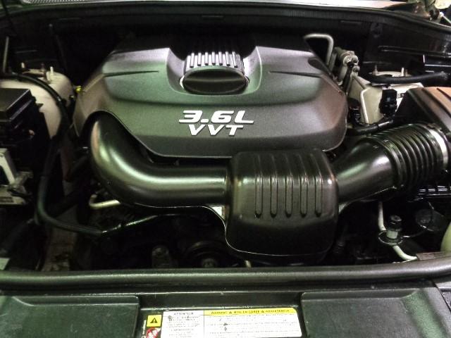 ダッジ・デュランゴ クルー　３．６Ｖ６ＶＶＴエンジンブラックレザーシート３列７シーターフルセグナビＴＶバックサイドフロントカメラクルーズＣパワーシート電動リアゲートリアソナースマートキーＬＥＤＦＯＧドラレコＥＴＣ（40枚目）