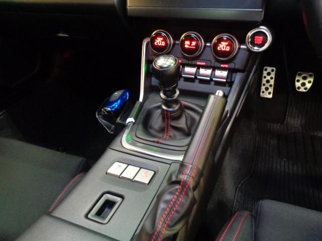 BRZ R WRブルーパールカラーSTIフルエアロFA24BOXERエンジン6MTミッションSTIマフラーTEIN車高調SAMCOパイピングナビTVバックカメラクルーズCマルチモニターTRACKモードVSC(31枚目)