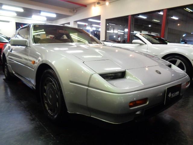 フェアレディZ 300ZX 後期モデルVG30ETV6ターボエンジン2by2Tバールーフ専用ワイドボディ専用2本出しマフラーディスクアルミホイールリトラクタブルLEDライトFOGライトフルノーマル車タイミングベルト交換済(2枚目)