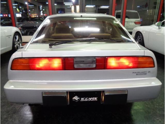フェアレディZ 300ZX 後期モデルVG30ETV6ターボエンジン2by2Tバールーフ専用ワイドボディ専用2本出しマフラーディスクアルミホイールリトラクタブルLEDライトFOGライトフルノーマル車タイミングベルト交換済(11枚目)