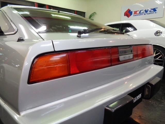 フェアレディZ 300ZX 後期モデルVG30ETV6ターボエンジン2by2Tバールーフ専用ワイドボディ専用2本出しマフラーディスクアルミホイールリトラクタブルLEDライトFOGライトフルノーマル車タイミングベルト交換済(19枚目)