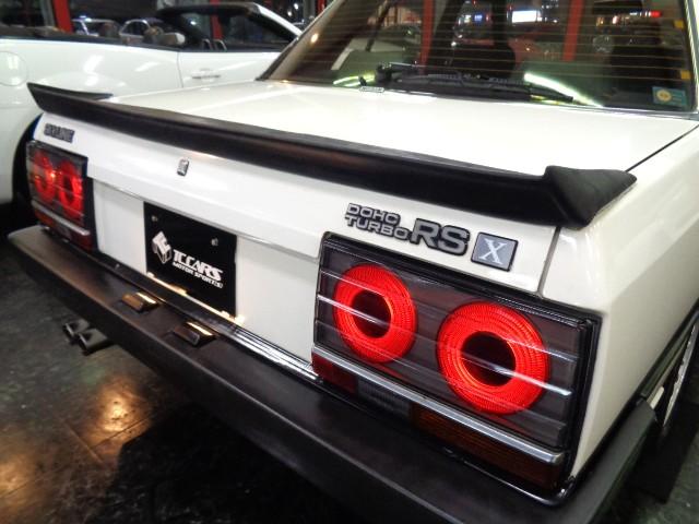スカイライン 2000ターボRS-X DR30鉄仮面EJ20ETターボエンジン純正5MTミッション専用2本出しマフラーフェンダーフィントランクスポイラー純正アルミホブラックシートD席電動サポートフルノーマル1オーナー親族名変走行6万km(13枚目)