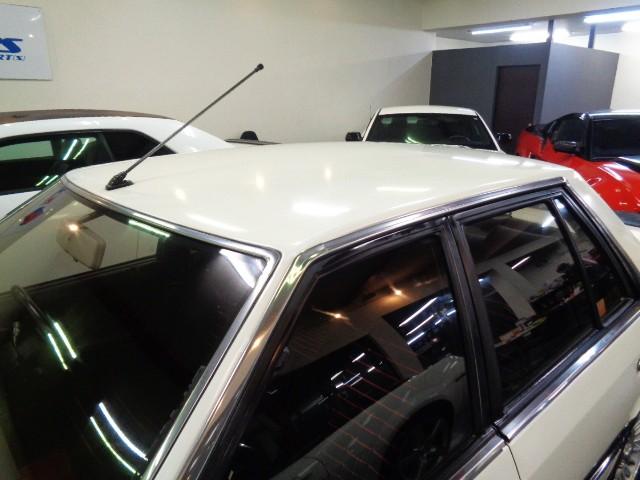 スカイライン 2000ターボRS-X DR30鉄仮面EJ20ETターボエンジン純正5MTミッション専用2本出しマフラーフェンダーフィントランクスポイラー純正アルミホブラックシートD席電動サポートフルノーマル1オーナー親族名変走行6万km(16枚目)