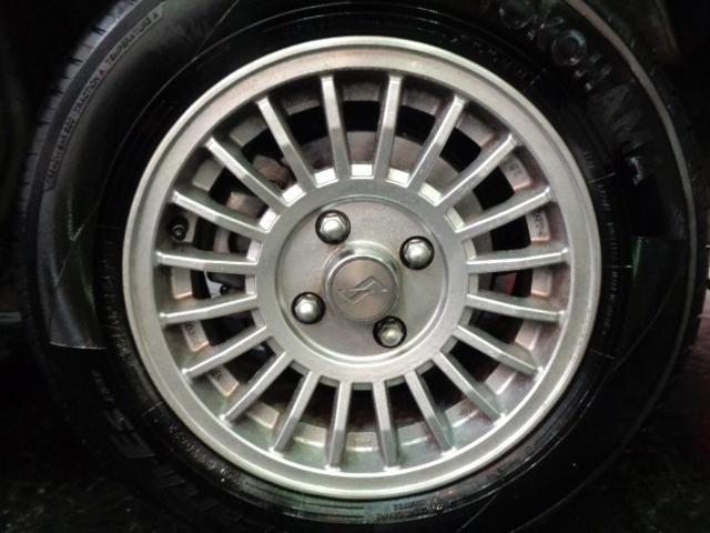 スカイライン 2000ターボRS-X DR30鉄仮面EJ20ETターボエンジン純正5MTミッション専用2本出しマフラーフェンダーフィントランクスポイラー純正アルミホブラックシートD席電動サポートフルノーマル1オーナー親族名変走行6万km(24枚目)