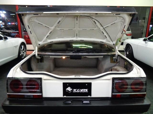 スカイライン 2000ターボRS-X DR30鉄仮面EJ20ETターボエンジン純正5MTミッション専用2本出しマフラーフェンダーフィントランクスポイラー純正アルミホブラックシートD席電動サポートフルノーマル1オーナー親族名変走行6万km(39枚目)