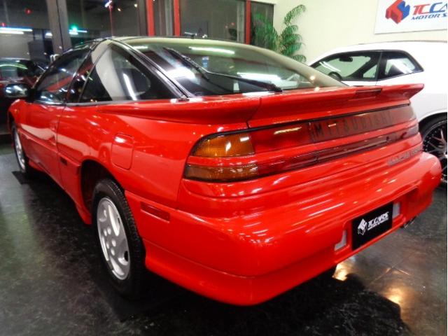 エクリプス ＧＳＲ－４　４Ｇ６３ターボエンジン純正５ＭＴミッション４ＷＤ専用２本出しマフラーパッションレッドカラー専用フルエアロ純正アルミマイルコンビメーターリトラクタブルヘッドライト走行３万ｋｍ台フルノーマル車ジャッキーＣ（4枚目）