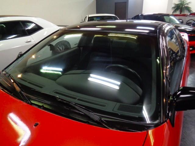 エクリプス ＧＳＲ－４　４Ｇ６３ターボエンジン純正５ＭＴミッション４ＷＤ専用２本出しマフラーパッションレッドカラー専用フルエアロ純正アルミマイルコンビメーターリトラクタブルヘッドライト走行３万ｋｍ台フルノーマル車ジャッキーＣ（13枚目）