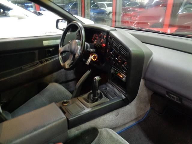 エクリプス ＧＳＲ－４　４Ｇ６３ターボエンジン純正５ＭＴミッション４ＷＤ専用２本出しマフラーパッションレッドカラー専用フルエアロ純正アルミマイルコンビメーターリトラクタブルヘッドライト走行３万ｋｍ台フルノーマル車ジャッキーＣ（25枚目）