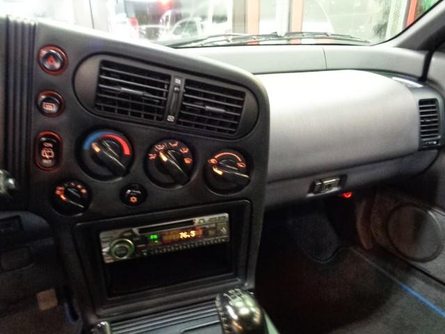 エクリプス ＧＳＲ－４　４Ｇ６３ターボエンジン純正５ＭＴミッション４ＷＤ専用２本出しマフラーパッションレッドカラー専用フルエアロ純正アルミマイルコンビメーターリトラクタブルヘッドライト走行３万ｋｍ台フルノーマル車ジャッキーＣ（26枚目）