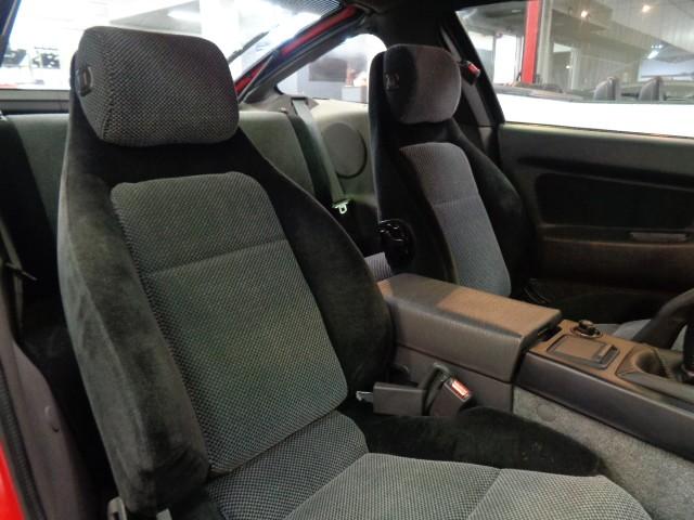 エクリプス ＧＳＲ－４　４Ｇ６３ターボエンジン純正５ＭＴミッション４ＷＤ専用２本出しマフラーパッションレッドカラー専用フルエアロ純正アルミマイルコンビメーターリトラクタブルヘッドライト走行３万ｋｍ台フルノーマル車ジャッキーＣ（31枚目）