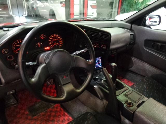 エクリプス ＧＳＲ－４　パッションレッドカラーブラックルーフフルエアロ４Ｇ６３ターボエンジン５ＭＴ４ＷＤステンマフラＨＫＳエアクリ車高調タワーバーＳＰＥＥＤＬＩＮＥアルミレカロシートナビＴＶバックカメラＴベルト交換済（26枚目）