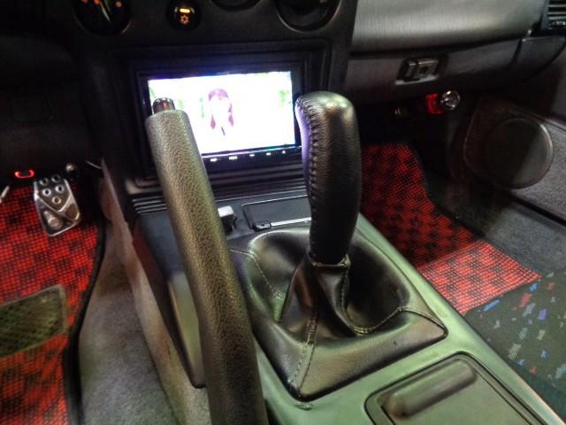 エクリプス ＧＳＲ－４　パッションレッドカラーブラックルーフフルエアロ４Ｇ６３ターボエンジン５ＭＴ４ＷＤステンマフラＨＫＳエアクリ車高調タワーバーＳＰＥＥＤＬＩＮＥアルミレカロシートナビＴＶバックカメラＴベルト交換済（29枚目）