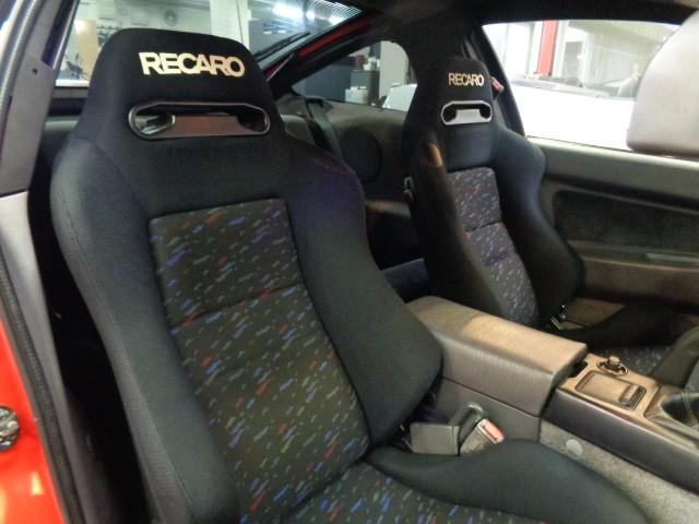 エクリプス ＧＳＲ－４　パッションレッドカラーブラックルーフフルエアロ４Ｇ６３ターボエンジン５ＭＴ４ＷＤステンマフラＨＫＳエアクリ車高調タワーバーＳＰＥＥＤＬＩＮＥアルミレカロシートナビＴＶバックカメラＴベルト交換済（33枚目）