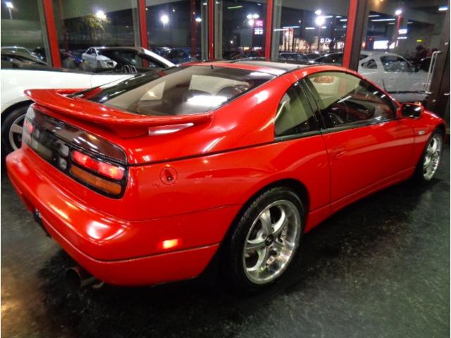 フェアレディZ 300ZX 3型モデル2シーターTバールーフVG30DEV6エンジン純正5MTミッションAPEXIマフラーTEIN車高調対向キャリパー専用スポーツシートVOLTEC18AWリアスポイラーFOGライトTベルト交換済(21枚目)