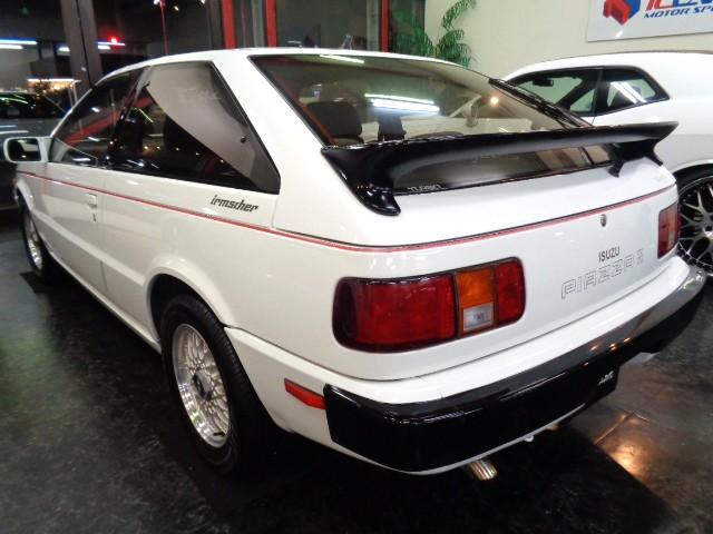 ピアッツァ イルムシャー 4ZC1-TCターボエンジン専用インタークーラーイルムシャー専用サスジウジアーロデザインHBボディBBSアルミレカロシートインテリアMOMO製ステアリングHIDライト走行8万km台Tベルト交換済(4枚目)