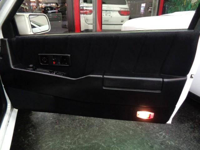 ピアッツァ イルムシャー 4ZC1-TCターボエンジン専用インタークーラーイルムシャー専用サスジウジアーロデザインHBボディBBSアルミレカロシートインテリアMOMO製ステアリングHIDライト走行8万km台Tベルト交換済(40枚目)