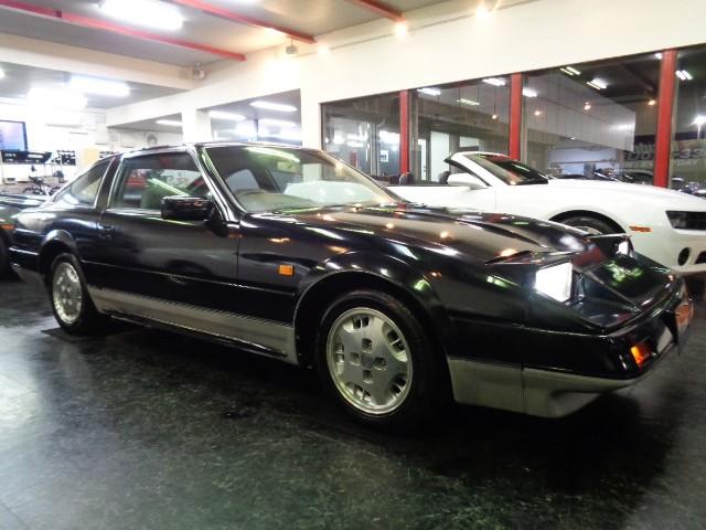 フェアレディＺ ＺＧ　ＺＧターボ２ｂｙ２ＴバールーフＶＧ３０ＥＴＶ６ターボエンジン純正５ＭＴミッション専用２本出しマフラー純正アルミホイールブラックツートンカラーリトラクタブルライト専用スポーツシート前期型フルノーマル車（8枚目）