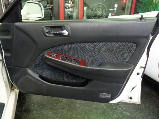 アコード SiR-T Sパッケージ MODULOフルエアロF20B型VTECエンジン無限EXマニステンマフラー無限エアBOX無限サスKIT無限ブレーキラインJUNSフライホイールレカロシート18アルミTベルト交換済(36枚目)