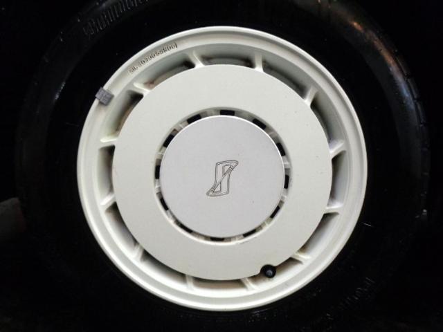 スカイライン GTS-Xツインカム24Vターボ ホワイトカラー2DHTクーペボディRB20DETターボエンジン純正5MTミッションFGKマフラータワーバー追加メーターGTオートスポイラー純正ディスクアルミRスポイラーンオーナー車Tベルト交換済(24枚目)