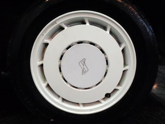 スカイライン GTS-Xツインカム24Vターボ ホワイトカラー2DHTクーペボディRB20DETターボエンジン純正5MTミッションFGKマフラータワーバー追加メーターGTオートスポイラー純正ディスクアルミRスポイラーンオーナー車Tベルト交換済(25枚目)