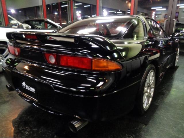 ６Ｇ７２Ｖ６ツインターボエンジン＆６ＭＴミッション４ＷＤ＆２本出しマフラー＆対向キャリパー＆インテークパイプ＆専用３連メーター＆ＳＳＲ１８アルミ＆他ライトチューン仕様車です