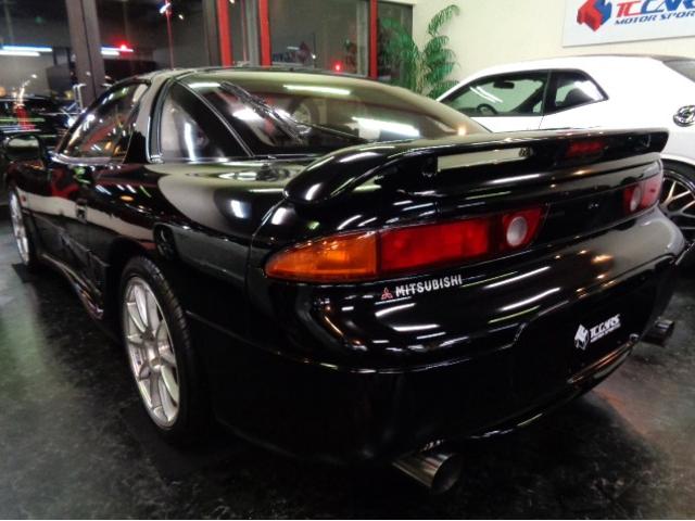 ランプブラックカラーフルエアロ＆グラスＴＯＰ＆軽量４灯ヘッドライト＆ＦＯＧライト＆ＵＳマイルコンビ２８０ｋｍメーター＆カラー液晶エアコンモニター＆黒革シート＆Ｄ席パワーシート他装備充実車です