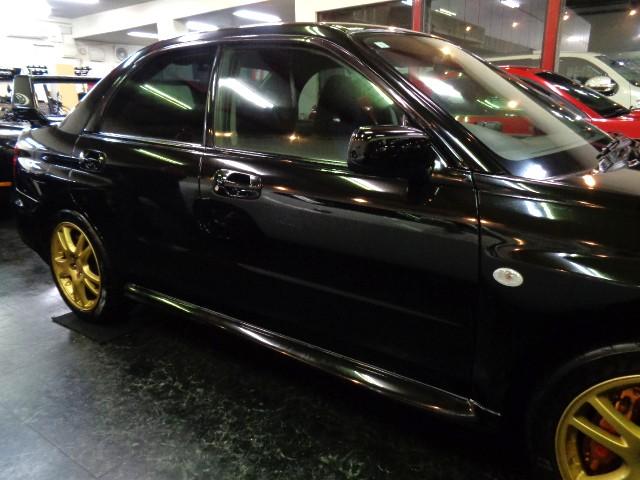 インプレッサ ＷＲＸ　ＳＴｉ　ブラックトパーズＭカラーＳＴＩエアロＥＪ２０ＢＯＸＥＲターボエンジン６ＭＴミッション４ＷＤステンマフラーＤＣＣＤブレンボキャリパーＳＴＩアルミＬＥＤライト追加メーターナビＴＶ大型リアスポＴベルト交換済（21枚目）