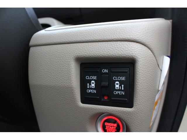 Ｎ－ＢＯＸ Ｇ・Ｌターボホンダセンシング　ツートンカラースタイル　ギャザズ８インチ大型ナビ　フルセグＴＶ　Ｂｌｕｅｔｏｏｔｈ　天井モニター　バックカメラ　ＥＴＣ　ＵＳＢｘ３　両側ＰＳドア　パドルシフト　クルコン　スマートキーＸ２　ＬＥＤライト（27枚目）