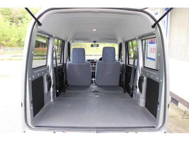 アクティバン ＳＤＸ　４ＷＤ　ＡＴ車　後期　タイミングベルト交換済み　キーレス　エアコン　パワステ　パワーウィンドウ　ヨコハマＳＵＰＥＲ　ＶＡＮ３５５（17枚目）