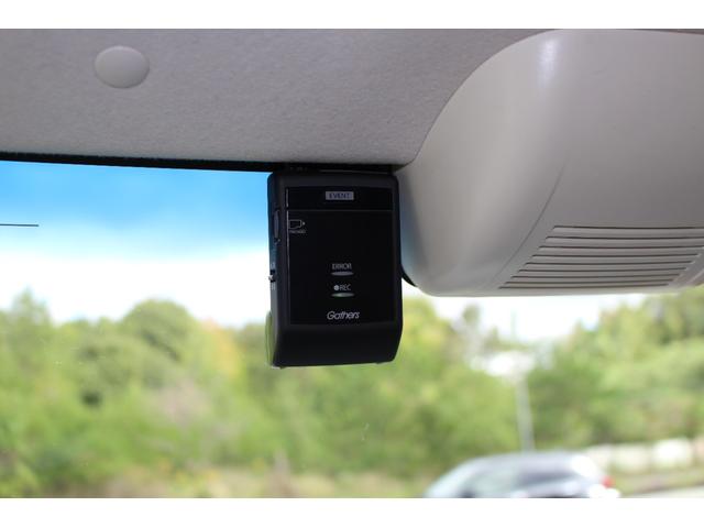 Ｎ－ＢＯＸ Ｇ・Ｌホンダセンシング　ギャザズＳＤナビ　フルセグＴＶ　Ｂｌｕｅｔｏｏｔｈ　Ｂカメラ　ＥＴＣ　ＵＳＢ　走行中ＴＶキット　前後ドラレコ　左ＰＳドア　クルコン　スマートキー　プッシュスタート　純正ＯＰフロアマット　ＬＥＤライト（5枚目）