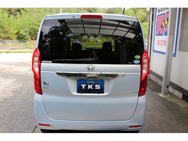 Ｎ－ＢＯＸ Ｇ・Ｌホンダセンシング　ギャザズＳＤナビ　フルセグＴＶ　Ｂｌｕｅｔｏｏｔｈ　Ｂカメラ　ＥＴＣ　ＵＳＢ　走行中ＴＶキット　前後ドラレコ　左ＰＳドア　クルコン　スマートキー　プッシュスタート　純正ＯＰフロアマット　ＬＥＤライト（9枚目）