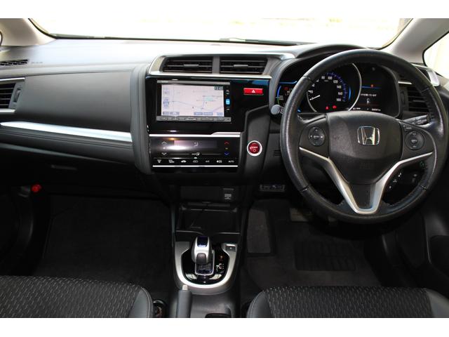 フィットハイブリッド Lパッケージ あんしんパッケージ ギャザズナビ フルセグTV Bluetooth バックカメラ ETC オートリトラミラー クルーズコントロール スマートキーx2 プッシュスタート ハーフレザー LEDライト(12枚目)