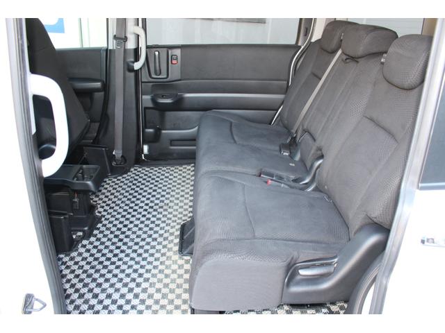 ステップワゴンスパーダ Ｚ　後期　アルパイン８インチ大型ナビ　フルセグＴＶ　Ｂｌｕｅｔｏｏｔｈ　バックカメラ　ＥＴＣ　アルパイン天井モニター　ドラレコ　両側ＰＳドア　スマートキーＸ２本　パドルシフト　ＨＩＤライト　アルミホイール（22枚目）