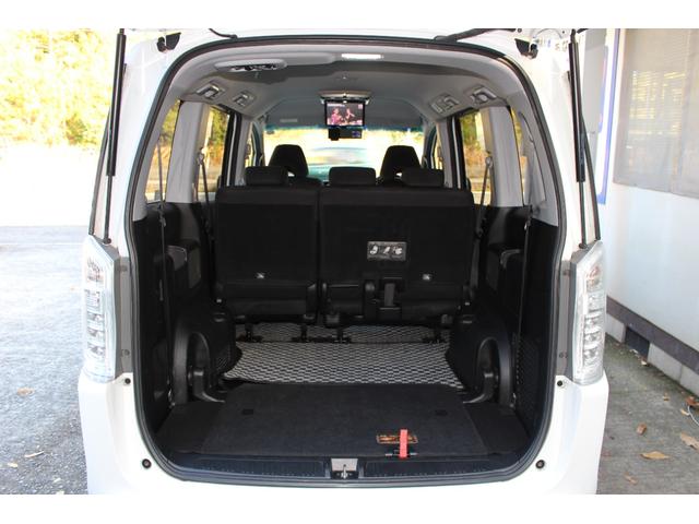 ステップワゴンスパーダ Ｚ　後期　アルパイン８インチ大型ナビ　フルセグＴＶ　Ｂｌｕｅｔｏｏｔｈ　バックカメラ　ＥＴＣ　アルパイン天井モニター　ドラレコ　両側ＰＳドア　スマートキーＸ２本　パドルシフト　ＨＩＤライト　アルミホイール（25枚目）