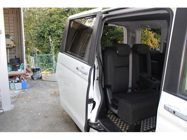 ステップワゴンスパーダ Ｚ　後期　アルパイン８インチ大型ナビ　フルセグＴＶ　Ｂｌｕｅｔｏｏｔｈ　バックカメラ　ＥＴＣ　アルパイン天井モニター　ドラレコ　両側ＰＳドア　スマートキーＸ２本　パドルシフト　ＨＩＤライト　アルミホイール（27枚目）