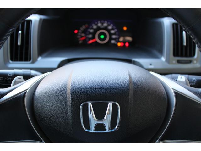 ステップワゴンスパーダ Ｚ　後期　アルパイン８インチ大型ナビ　フルセグＴＶ　Ｂｌｕｅｔｏｏｔｈ　バックカメラ　ＥＴＣ　アルパイン天井モニター　ドラレコ　両側ＰＳドア　スマートキーＸ２本　パドルシフト　ＨＩＤライト　アルミホイール（29枚目）