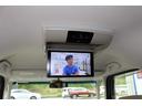 Ｎ－ＢＯＸ Ｇ・Ｌターボホンダセンシング　ツートンカラースタイル　ギャザズ８インチ大型ナビ　フルセグＴＶ　Ｂｌｕｅｔｏｏｔｈ　天井モニター　バックカメラ　ＥＴＣ　ＵＳＢｘ３　両側ＰＳドア　パドルシフト　クルコン　スマートキーＸ２　ＬＥＤライト（5枚目）
