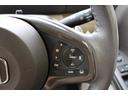 Ｇ・Ｌターボホンダセンシング　ツートンカラースタイル　ギャザズ８インチ大型ナビ　フルセグＴＶ　Ｂｌｕｅｔｏｏｔｈ　天井モニター　バックカメラ　ＥＴＣ　ＵＳＢｘ３　両側ＰＳドア　パドルシフト　クルコン　スマートキーＸ２　ＬＥＤライト（33枚目）