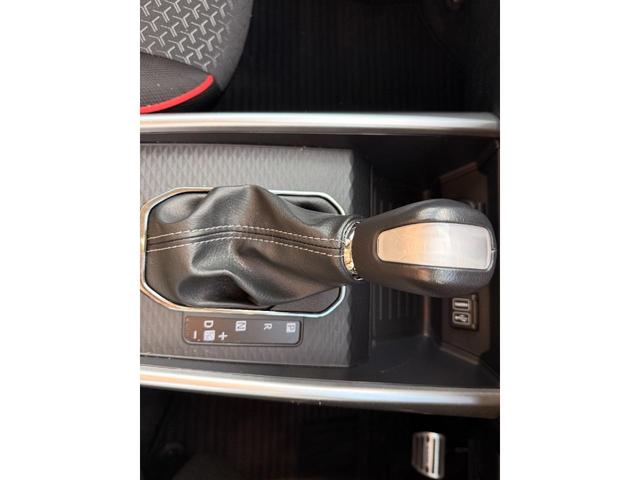 ライズ Ｚ　１．２Ｚ　９インチディスプレイ　バックモニター　バックモニター　スマートアシスト　シートヒーター　ＬＥＤヘッドライト　純正１７インチアルミ　ドアレコ　ＥＴＣ　　Ｂｌｕｅｔｏｏｔｈ　ワンオーナー（37枚目）