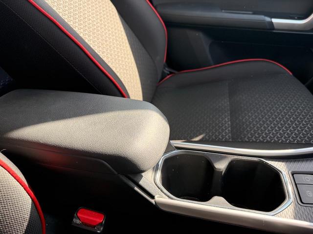 ライズ Ｚ　１．２Ｚ　９インチディスプレイ　バックモニター　バックモニター　スマートアシスト　シートヒーター　ＬＥＤヘッドライト　純正１７インチアルミ　ドアレコ　ＥＴＣ　　Ｂｌｕｅｔｏｏｔｈ　ワンオーナー（39枚目）