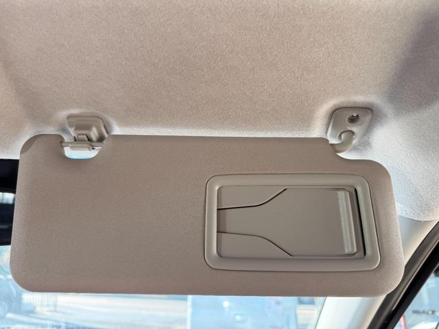 ライズ Ｚ　１．２Ｚ　９インチディスプレイ　バックモニター　バックモニター　スマートアシスト　シートヒーター　ＬＥＤヘッドライト　純正１７インチアルミ　ドアレコ　ＥＴＣ　　Ｂｌｕｅｔｏｏｔｈ　ワンオーナー（44枚目）